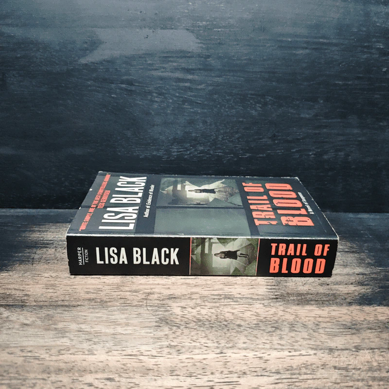 Trail of Blood A Novel of Suspense - Lisa Black รูปที่ 3