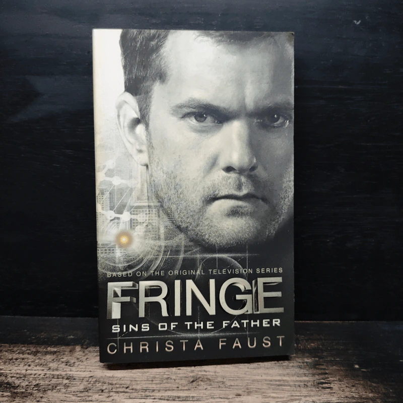 Fringe: Sins of the Father - Christa Faust รูปที่ 1