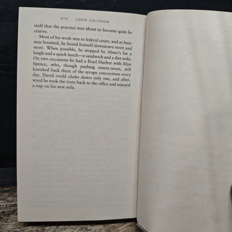 The Litigators - John Grisham รูปที่ 8