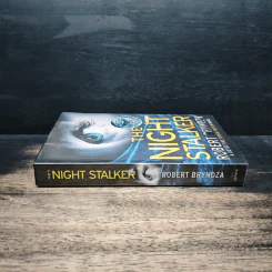 The Night Stalker - Robert Bryndza รูปที่ 3