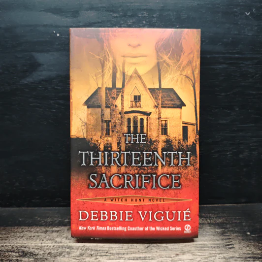 The Thirteenth Sacrifice - Debbie Viguié รูปที่ 1