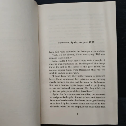 Under the Sun - Lottie Moggach รูปที่ 7