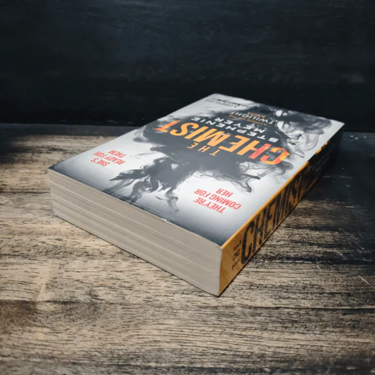 The Chemist - Stephenie Meyer รูปที่ 5