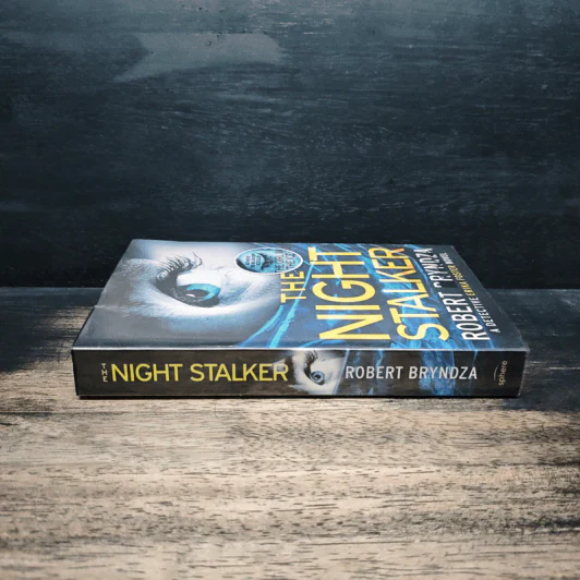 The Night Stalker - Robert Bryndza รูปที่ 3