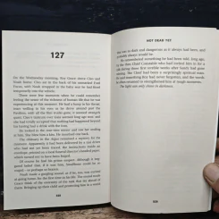 Not Dead Yet - Peter James รูปที่ 9