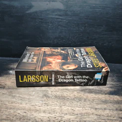 The Girl with the Dragon Tatttoo - Stieg Larsson รูปที่ 3