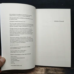 Infinite Ground - Martin MacInnes รูปที่ 6
