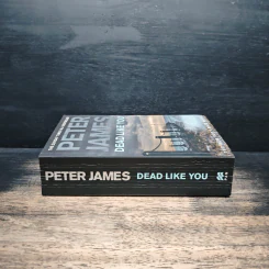 Dead Like You - Peter James รูปที่ 3
