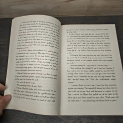 The Hunger Games - Suzanne Collins รูปที่ 7