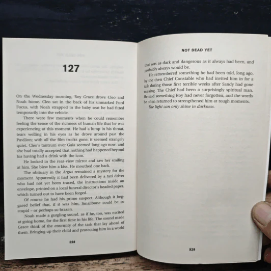 Not Dead Yet - Peter James รูปที่ 9