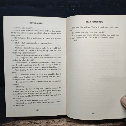 Dead Tomorrow - Peter James รูปที่ 8