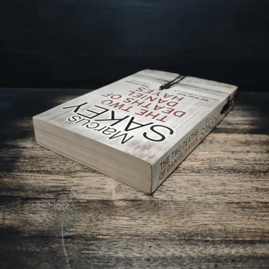 The Two Deaths of Daniel Hayes - Marcus Sakey รูปที่ 5