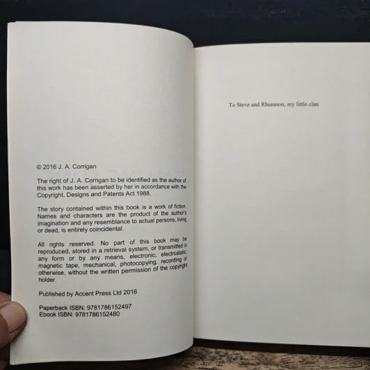 Falling Suns - J.A.Corrigan รูปที่ 6