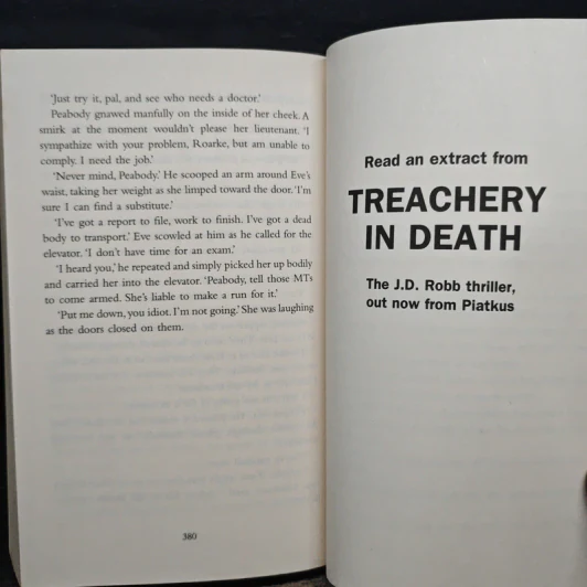 Rapture in Death - J.D. Robb รูปที่ 8