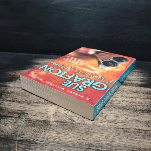 F is for Fugitive - Sue Grafton รูปที่ 5