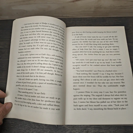 The Hunger Games - Suzanne Collins รูปที่ 7