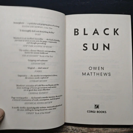 Black Sun - Owen Matthews รูปที่ 6