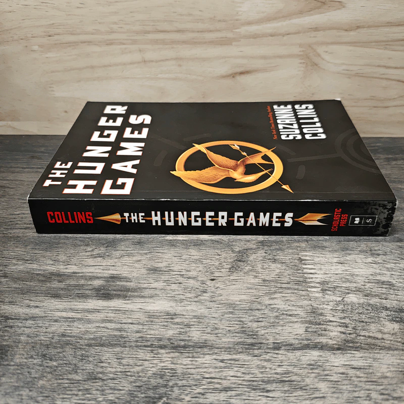 The Hunger Games - Suzanne Collins รูปที่ 2