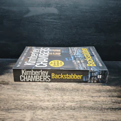 Backstabber - Kimberley Chambers รูปที่ 3