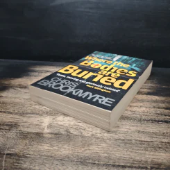 Where the Bodies Are Buried - Chris Brookmyre รูปที่ 4