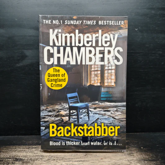 Backstabber - Kimberley Chambers รูปที่ 1