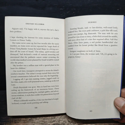 Evidence - Jonathan Kellerman รูปที่ 8