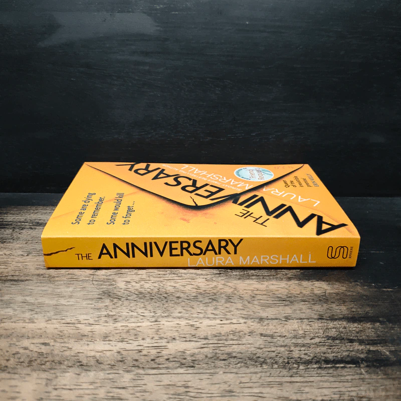 The Anniversary - Laura Marshall รูปที่ 3