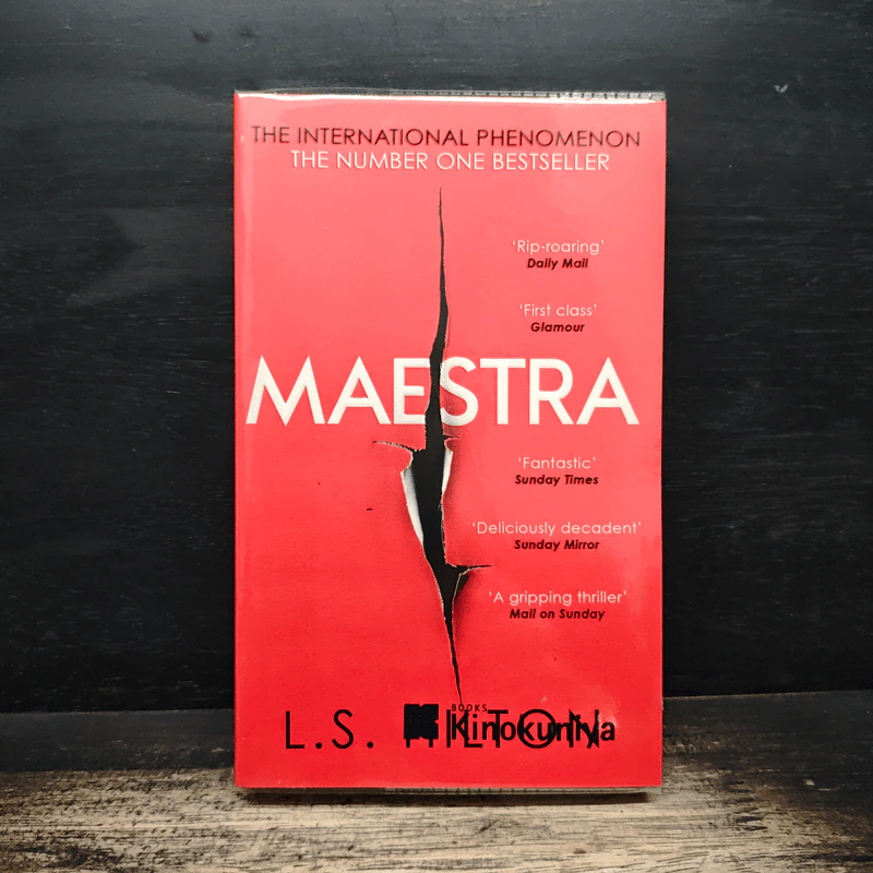 Maestra - L.S. Hilton รูปที่ 1