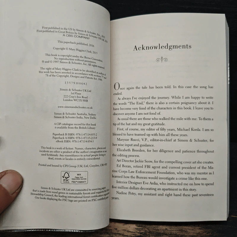 The Melody Lingers On - Mary Higgins Clark รูปที่ 6