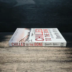 Chilled to the Bone - Quentin Bates รูปที่ 3