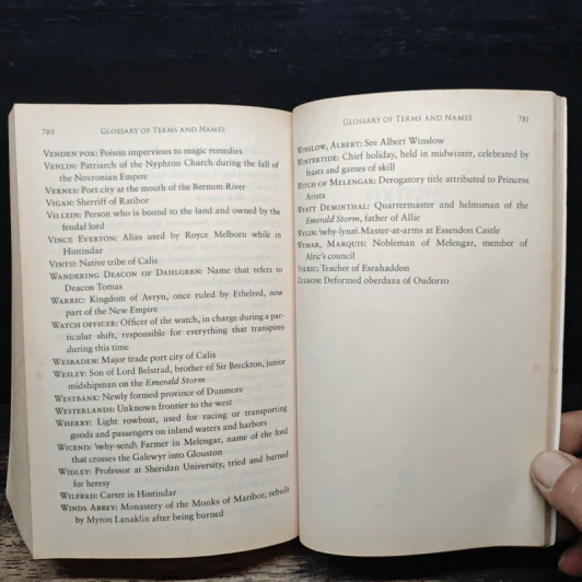 Rise of Empire - Michael J. Sullivan รูปที่ 8