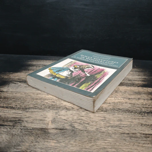 Alice's Adventures in Wonderland & Through the Looking-Glass - Lewis Carroll รูปที่ 4