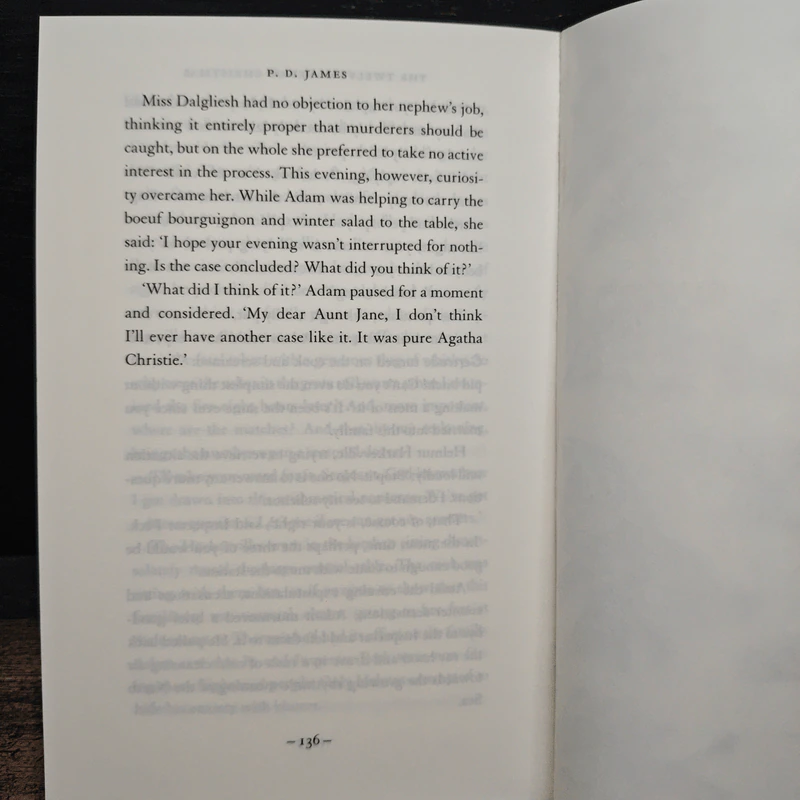 The Mistletoe Murder and Other Stories - P.D.James รูปที่ 8