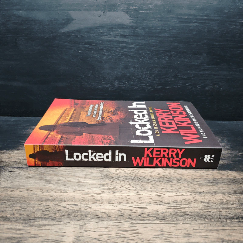 Locked In - Kerry Wilkinson รูปที่ 3