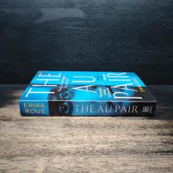 The Au Pair - Emma Rous รูปที่ 3