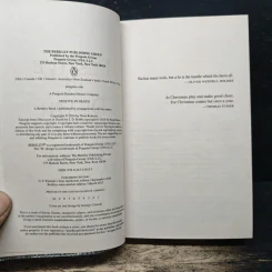 Festive in Death - J.D. Robb รูปที่ 6