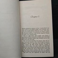 Strangers in Death - J.D. Robb รูปที่ 7