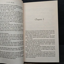 Survivor in Death - J.D. Robb รูปที่ 7