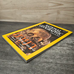 National Geographic ต.ค.2546 มายาปริศนาสุสานบาดาล รูปที่ 3