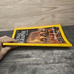 National Geographic ต.ค.2546 มายาปริศนาสุสานบาดาล รูปที่ 2