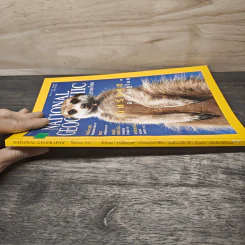 National Geographic ก.ย.2545 เมียร์แคต ยืนหยัดสู้โลก รูปที่ 2