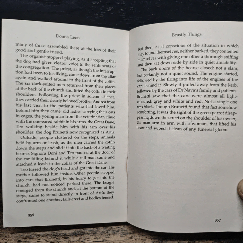 Beastly Things - Donna Leon รูปที่ 8