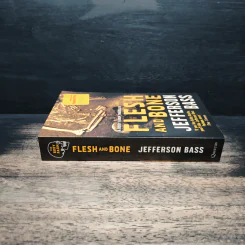 Flesh and Bone - Jefferson Bass รูปที่ 3