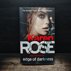 Edge of Darkness - Karen Rose