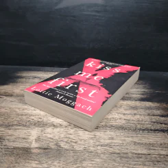 Kiss Me First - Lottie Moggach รูปที่ 4