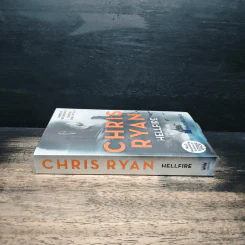Hellfire - Chris Ryan รูปที่ 3