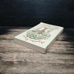 Agatha Raisin: Hiss and Hers - M.C. Beaton รูปที่ 5