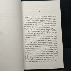 A Long Way from Home - Peter Carey รูปที่ 7