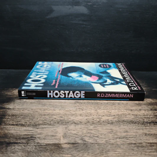 Hostage - R.D. Zimmerman รูปที่ 3
