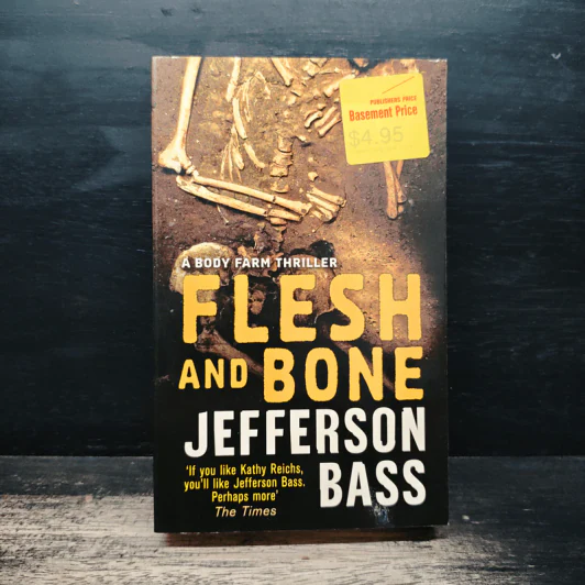 Flesh and Bone - Jefferson Bass รูปที่ 1